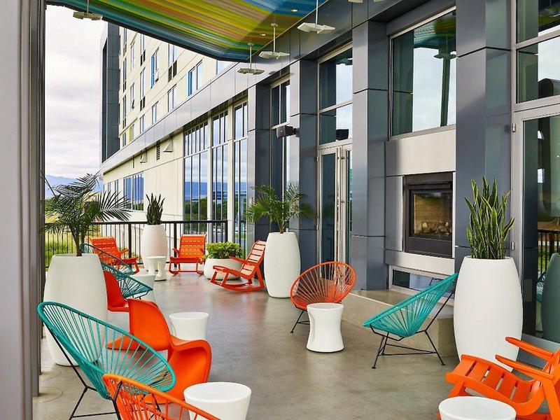 E3BB2586CB1DA7F1CF0F9FEE39D8F296