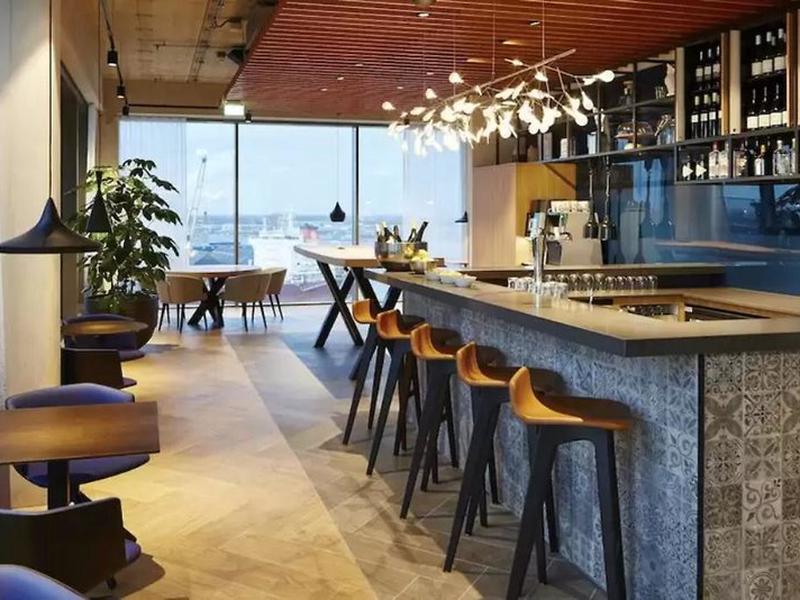 6AA65EF4386A985077B43C3082C2E1D4