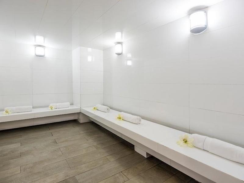 FDD2E10B71067AA259E25B648ABF8A48