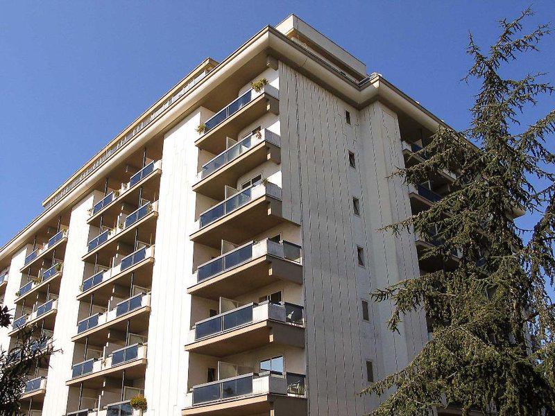 0B47C3936F197FA93E21EB51F32CE86C