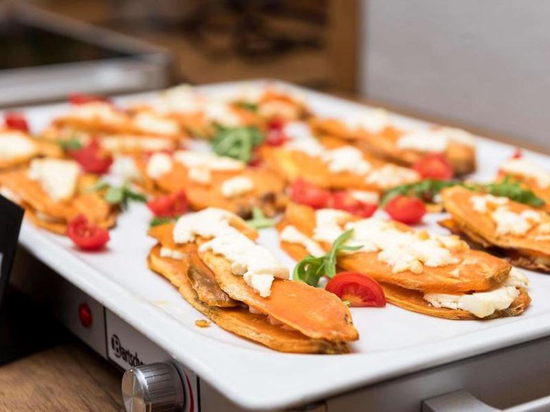 22AEC116371F8EC25B221CB3F440E647