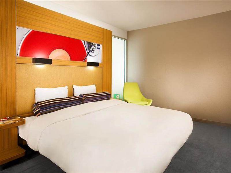 2CBAB740CEBDDDAD6115792DFF2228C8