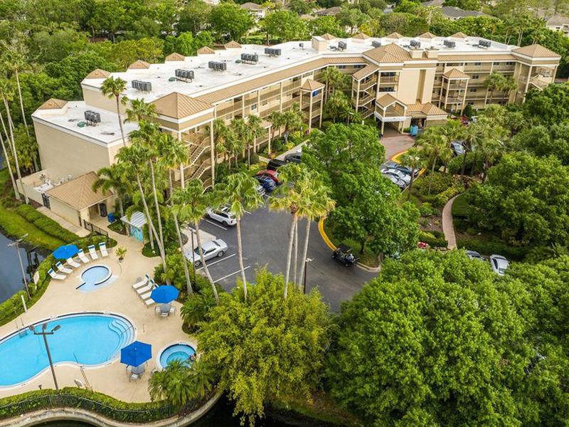 41D2BCC1B8131217928948627F30B33F