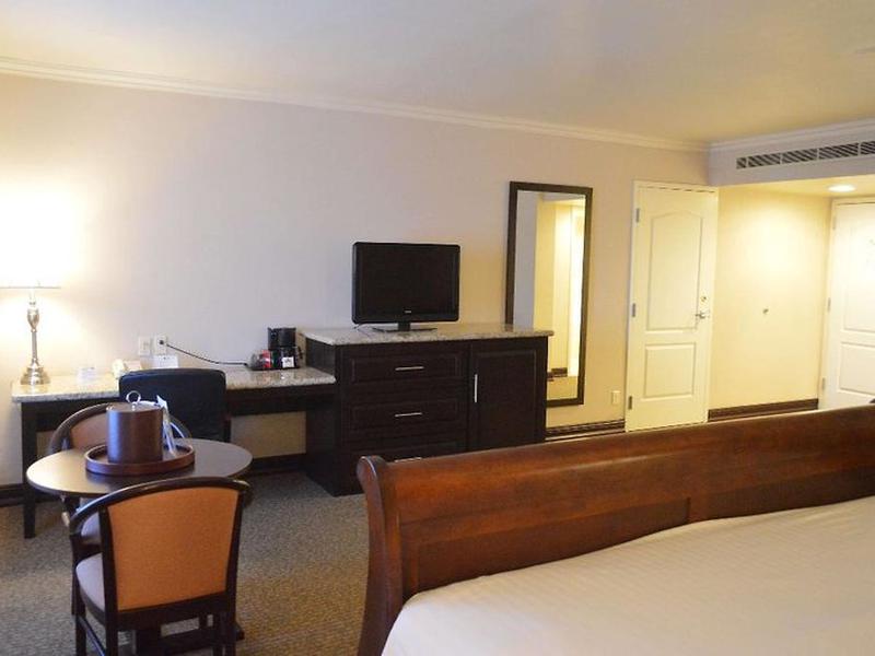 3C9B6106C3E72E69C372A8740DCF5936