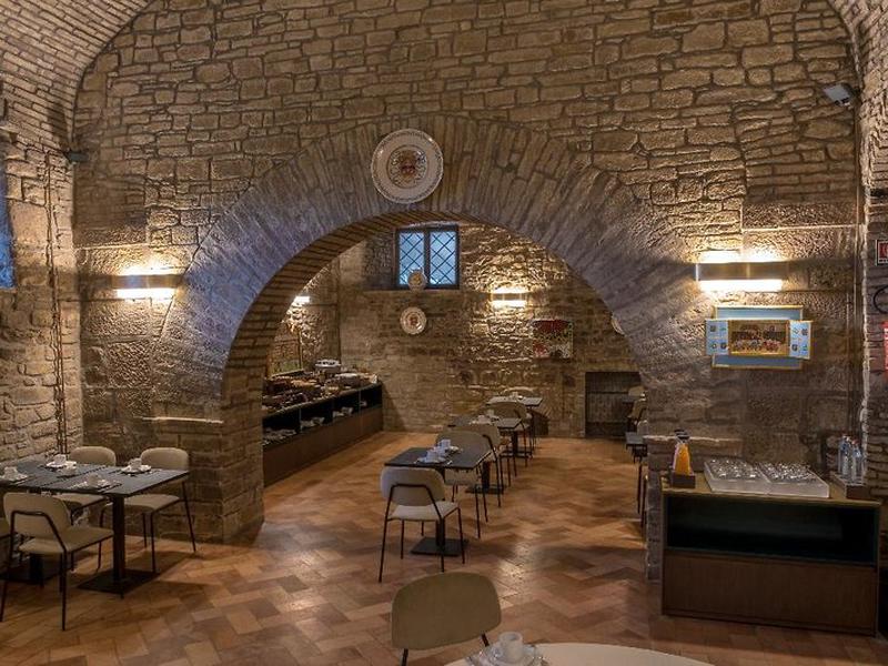 15687A90F0AA66A66B06B16CBA125538