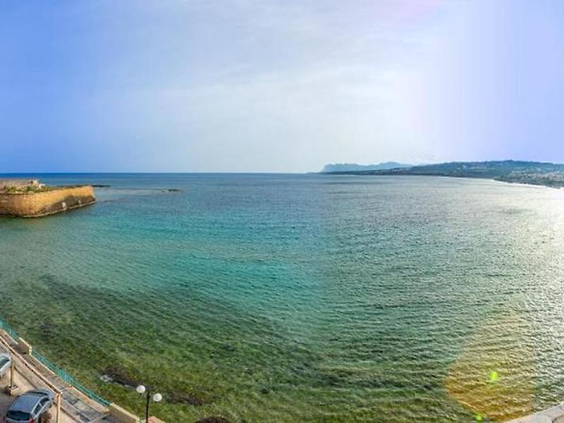 C14EEC2C90D6C3EB374B37009BBC2A90