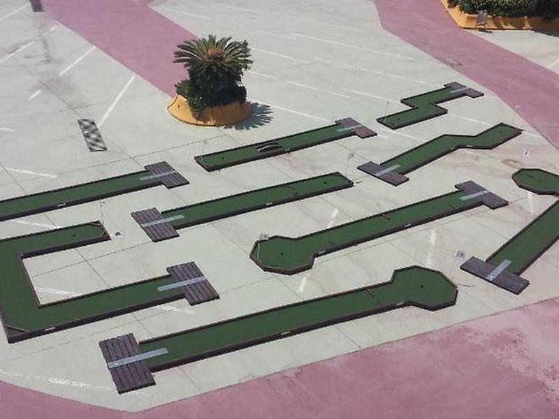 A4CC0D87ACF67E2E5460BA23B2182E66