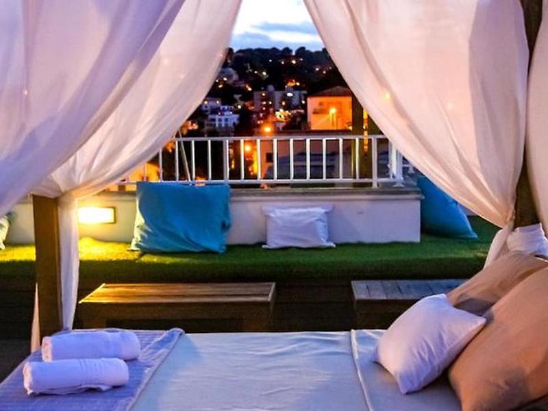 4A1DCF9E4EB656A6ADE50009BF01E0F9