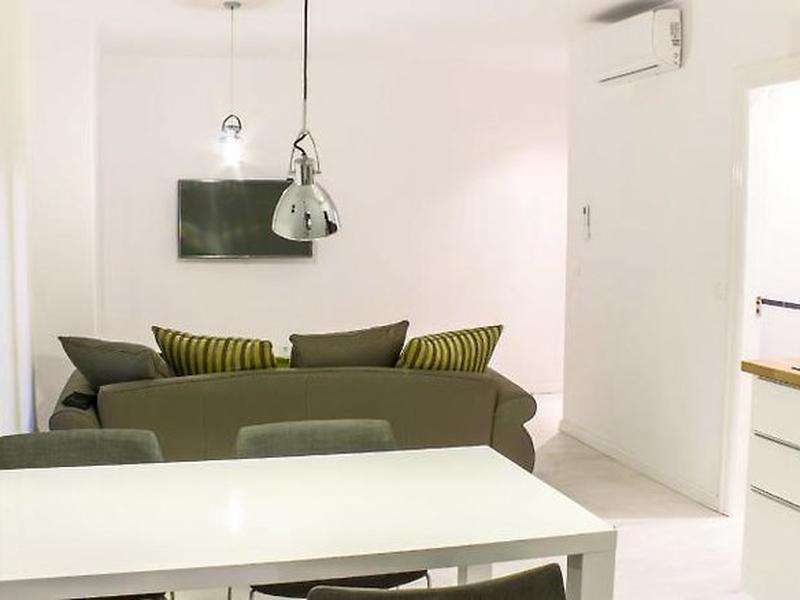 E6958BAF1BA3D85A2C11564ACE7770F7