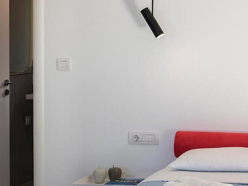 1E42D83A0FEED5B64BEB263DD05A9C9A