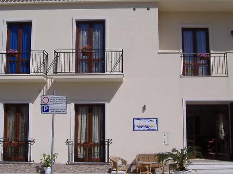 2D8BC906DCD4CB6AF4299A6414946ECE