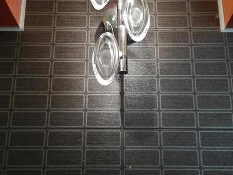 973579931AF5BB0B7BCFE84066227712