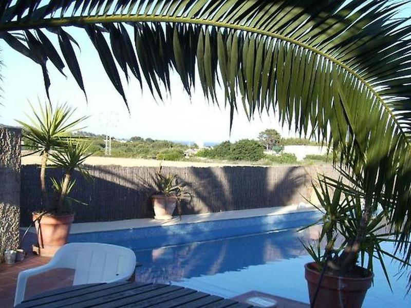 201CD8F98BF970B33CE420FA556626AA