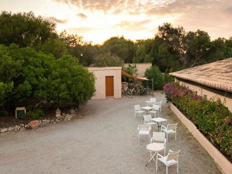 8C4066D66D4A1AAF3BDDFE85C1A95A89