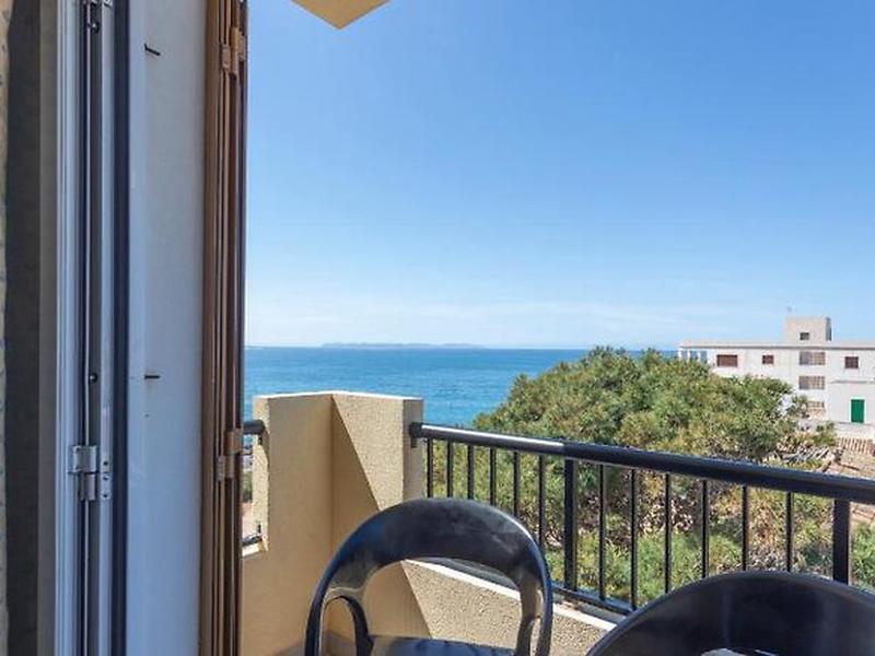 51CADAF9465AB9EA5E70DFCF45B8F777