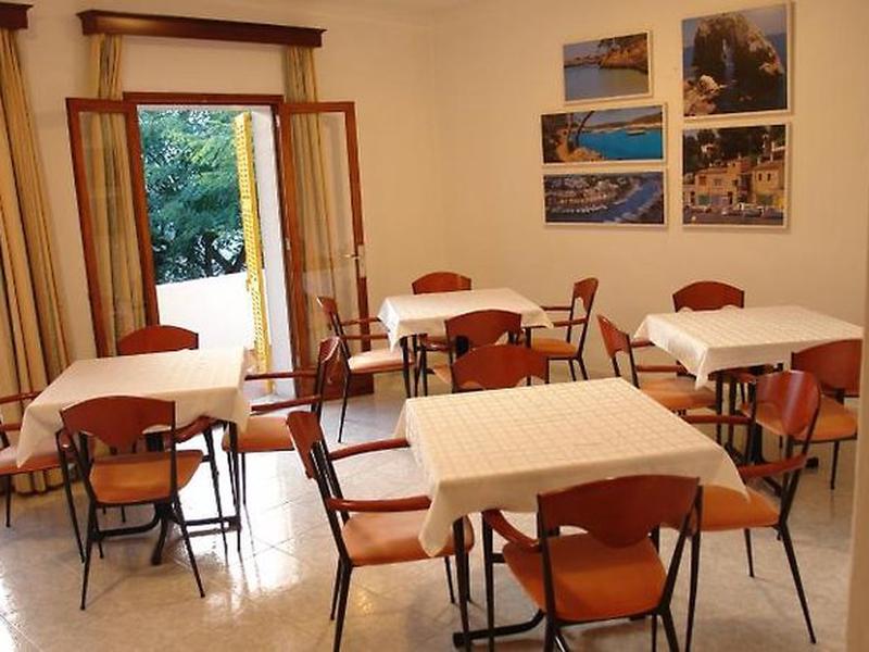 E1111D38128E4718432365181B803B1F