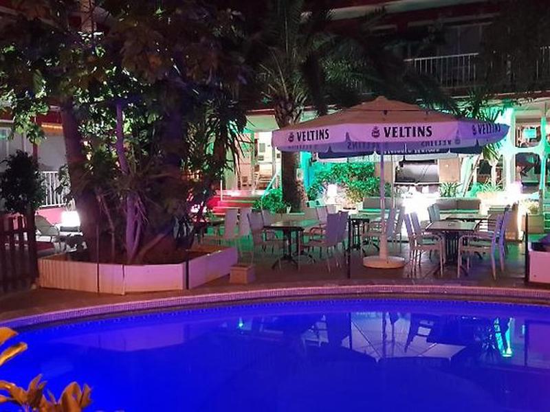 5742B251ACE51324CDD6D7CDDBFE7AAF