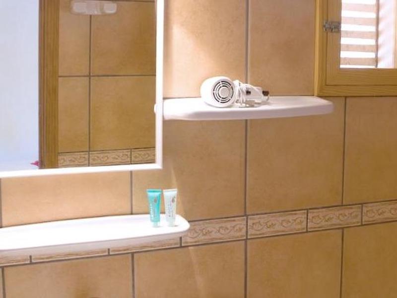 20565EE55E59C119680A74868262C1EF