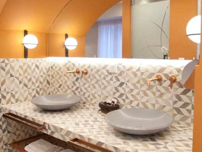 5E669FEBC81BFB6D1A658B483F90412C