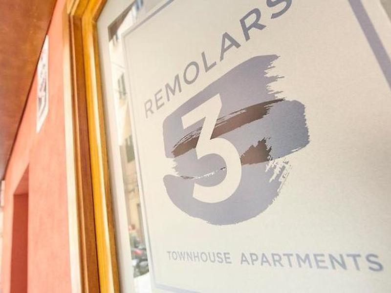 F9C22AACB3166964C0F8F3FBED2BBB04