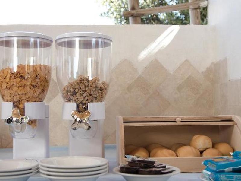 F561F5242C9A4BECCBC68E1A7ED1343A