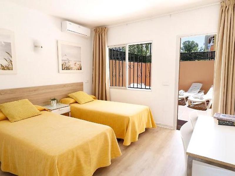 588899C769EFE923E6DF484D505579BE