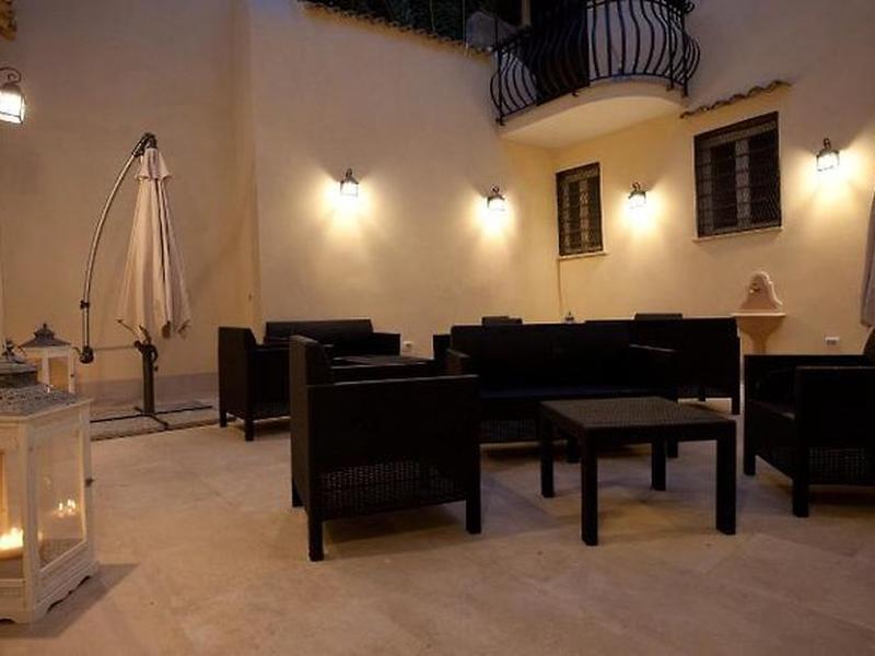 95E85E4C2819EBAD48C5C7823370D9EB