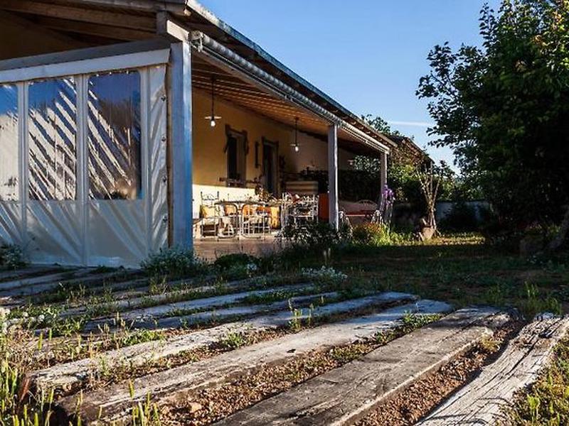 933E5F5907FF4131D3A5DE3A30129D3C