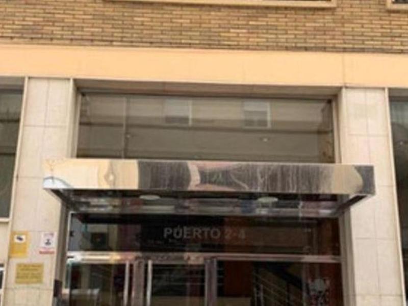 9D8A99B33530A0A43C5B0FA221C253C8