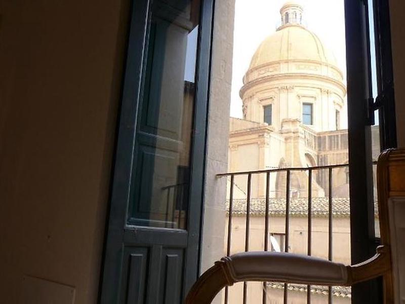 825BB895F092AFC66CF983BD7E068C16