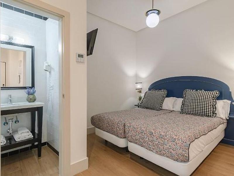 0CDE94BB5807B8BFB51250155A69D0A0