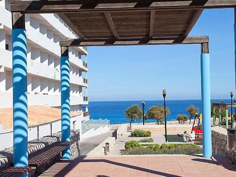 F90FDF4895E30213512D43AA98C97DD1