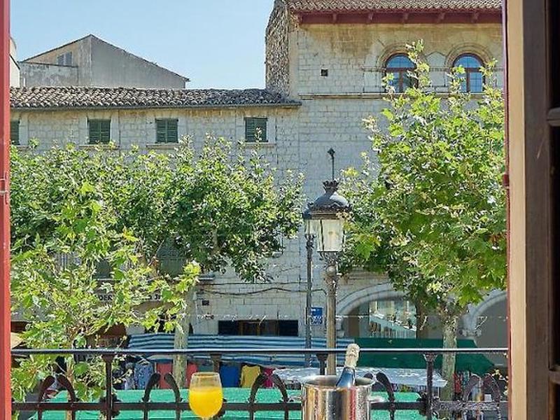 6DEC5B97F7FEE84B7DC03A40D263079C