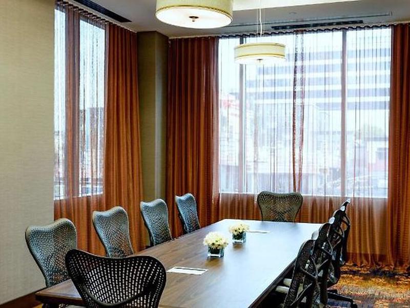 BD9231CE043C5951A3453C2801444DAB