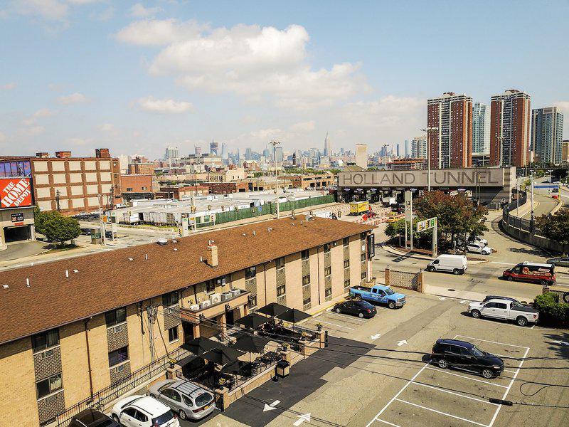 CF5EB69879FF912C7C0714A1C181C235