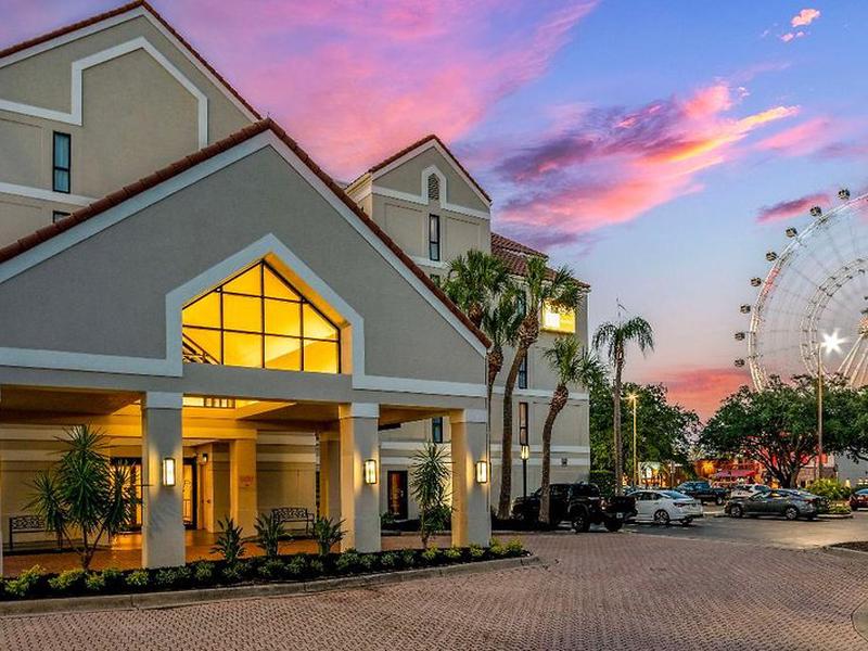 A3653D6BB0C00C98D81E8DC3436CA377