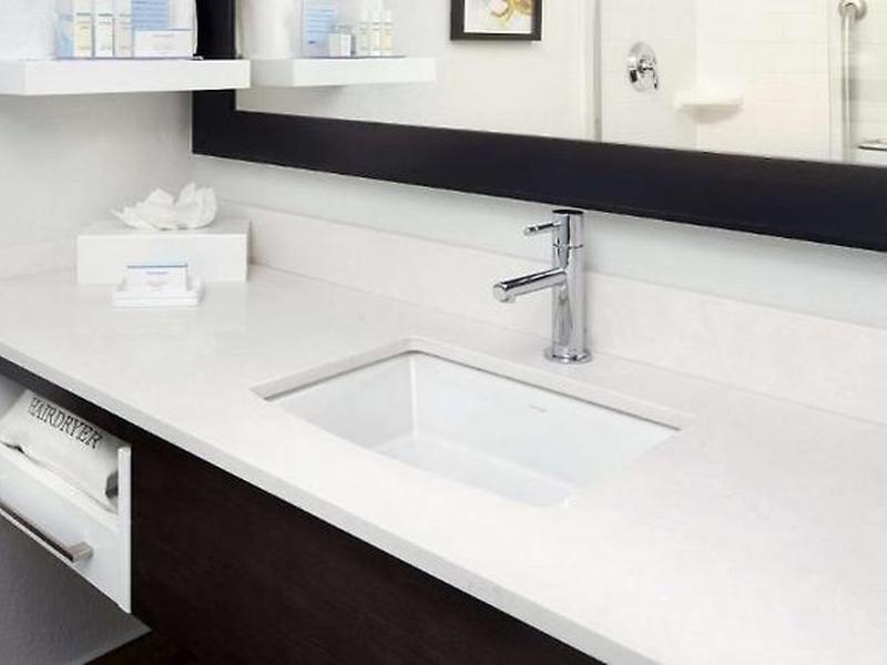 D94F3B8B2914A6FD398ED8F7F1160B63