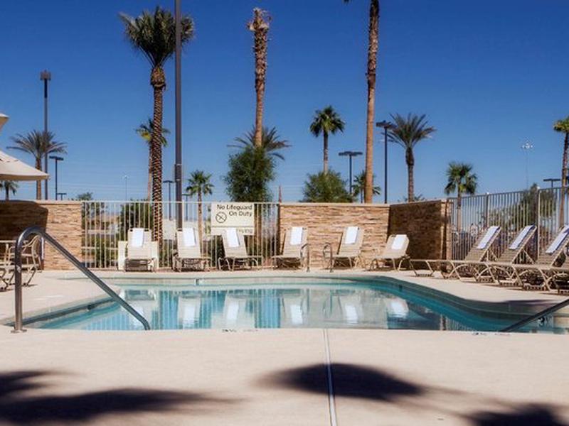 E32752260C6C2324749003BE8654FD4E