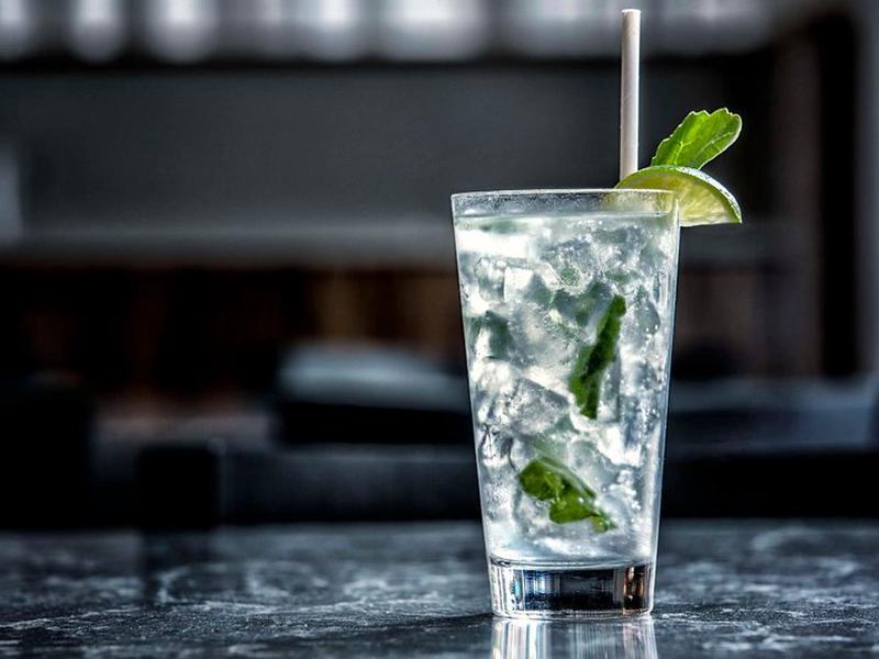 B8E24BEEC34403E6F7C32422F4B99CC9