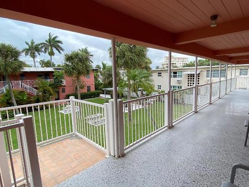 FEBAC0EEAF268E3CC54E3C73B85452FE