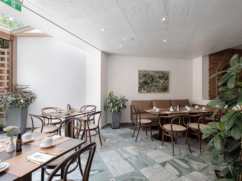 CB7564B9AACA5FB5D7F6A234C16FE231