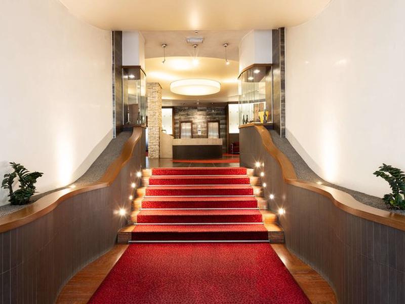 DAE97120461700DD5F887DC743CD5CBD