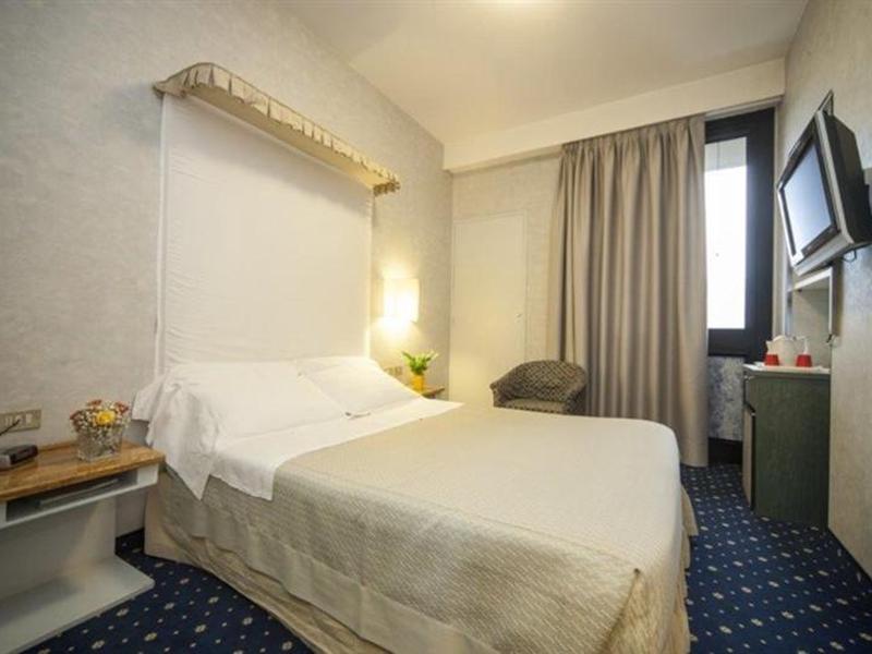 2DB44A596C84665CF9134A25BCE7C9CC