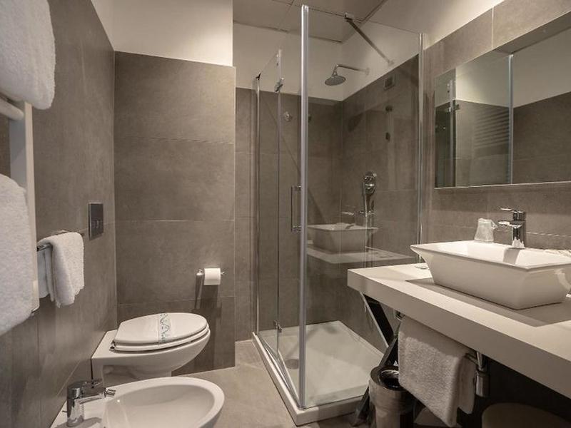 553090A4C1C478021D4716BAD8344253