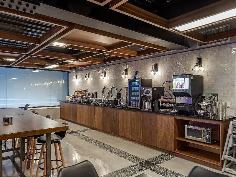 D2F3A1C28E61728B591865DCBC74F3F1