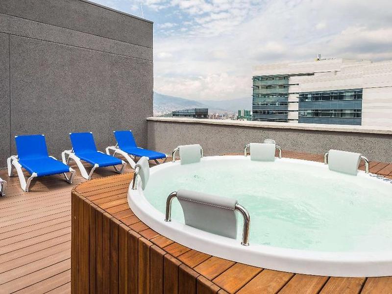 9779B6E5437122987B9D3F2B05D8095D