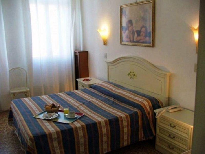 E5F397AE8E95C01F2E6B90B52D099086