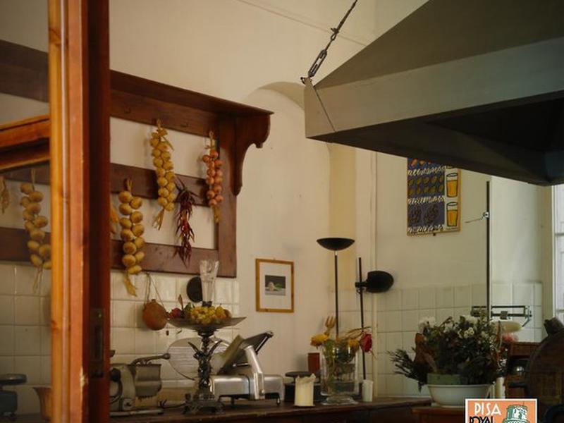 DA6A77A10408D3B9B9B298E2524E0D67