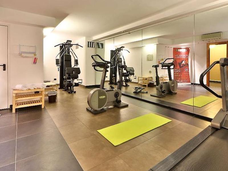 EEF4DF2C9CD21A905D1AE82087221180