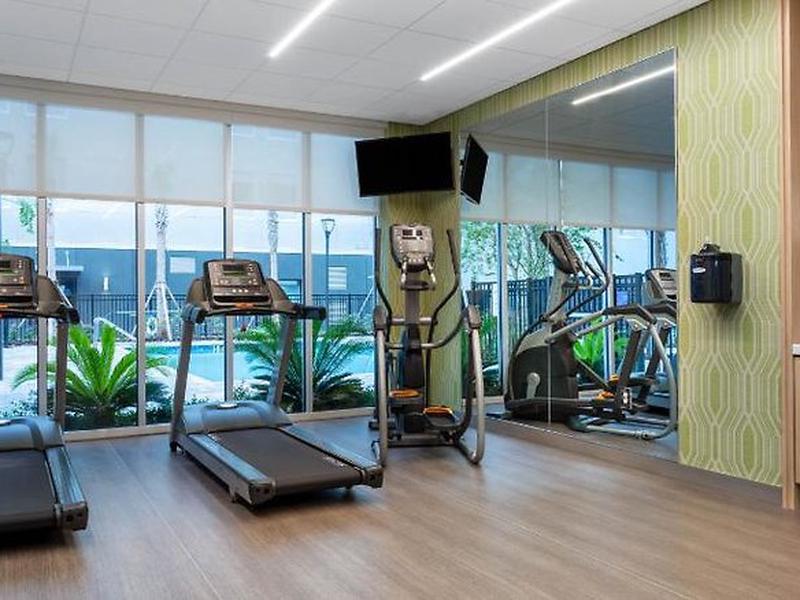 9FA21E37E747F6F2F3168E6CBD653F58